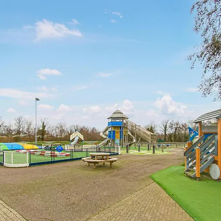 Hébergement de vacances Front In With Wifi *